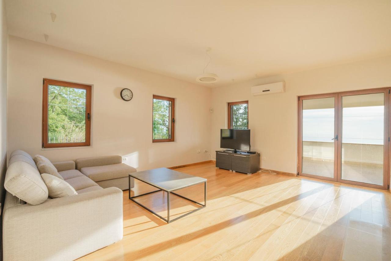 Sunbreeze Delux Vilas Budva Exterior photo
